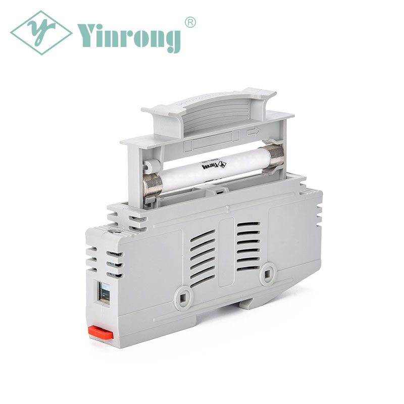 Cur 1500VDC 30A 10×85mm Solarium PV DIN Rail Fuse Holder a Critica Salutis Component pro Systemate Solari Moderni
