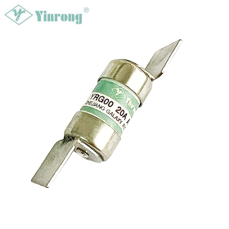 240V 20A YRG00 BS88 cinguli Bladed Tags